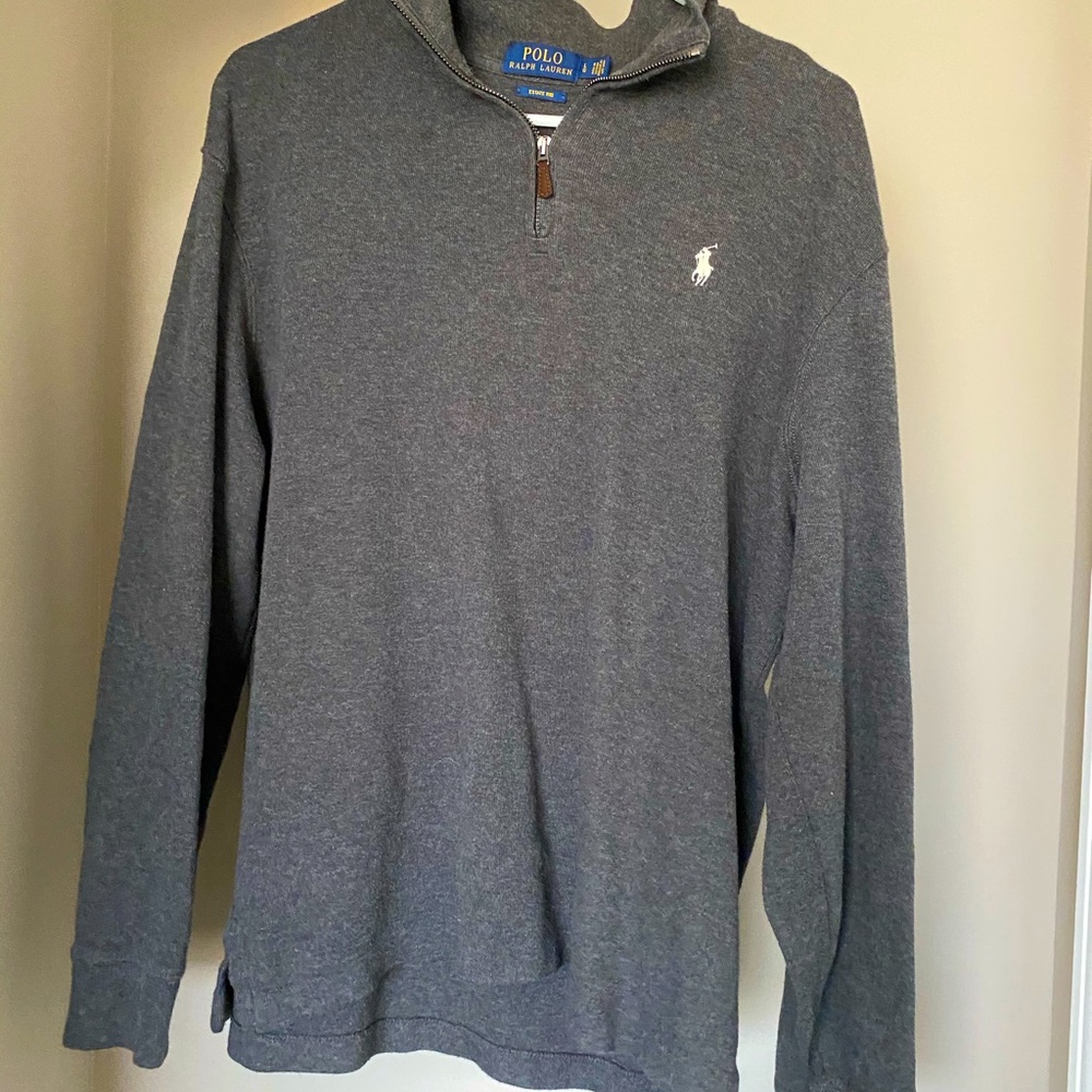 Grey Sweater Zip-up